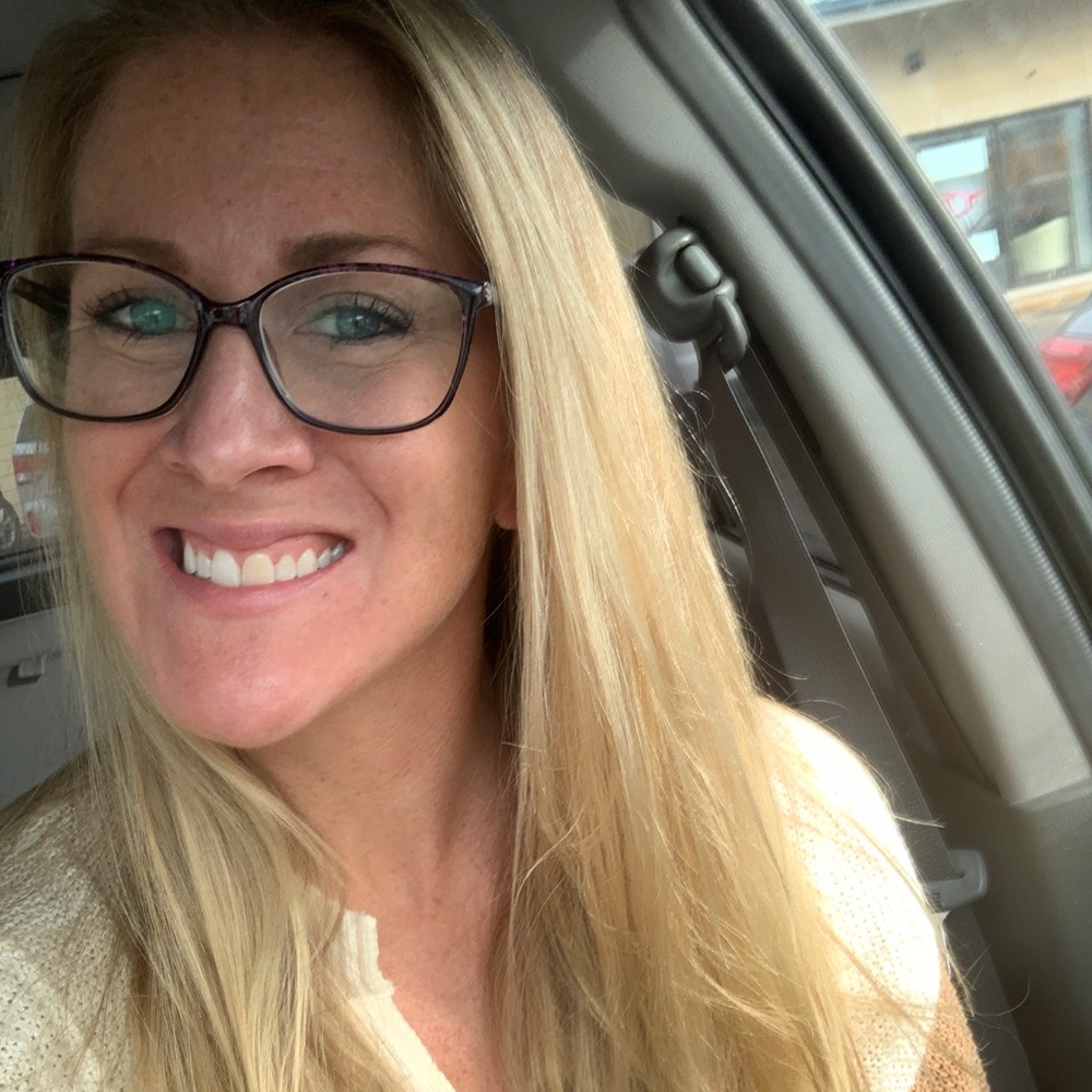 Meet your Posher, Kelly